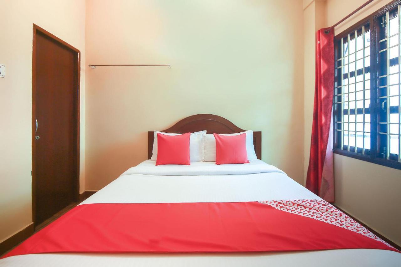 פונדיצ'רי Oyo 23098 Ushama Heritage Guest House מראה חיצוני תמונה